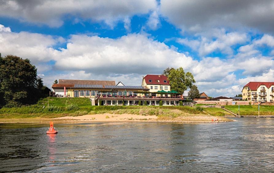 Elbterrassen Zu Brambach Hotel Dessau-Rosslau Exterior photo